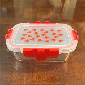 4.25 cups Disney Mickey Mouse and Friends Food Storage Container New